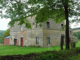 Country house Elena for sale in Le Marche Italy